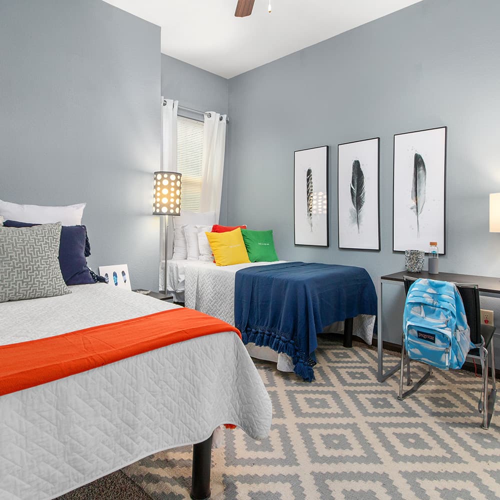 Bedroom-04-Iconic-On-Alvarado-03