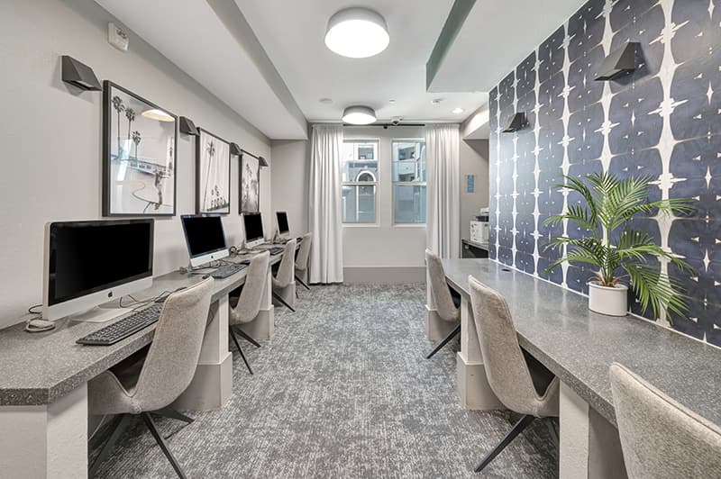 Business-Center-02-Iconic-on-Alvarado-San-Diego-8